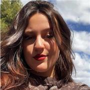 Profesora de matemáticas especializada en educación primaria y secundaria